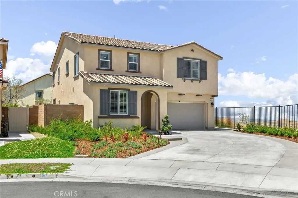 23809 Solaris Court, Corona, CA 92883