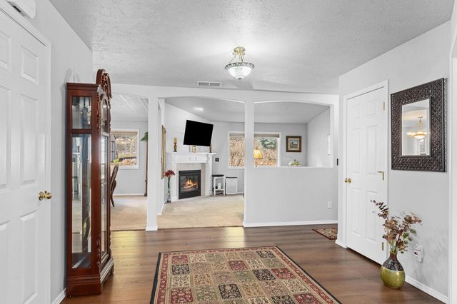 6004 Ruby Way, Nine Mile Falls, WA 99026