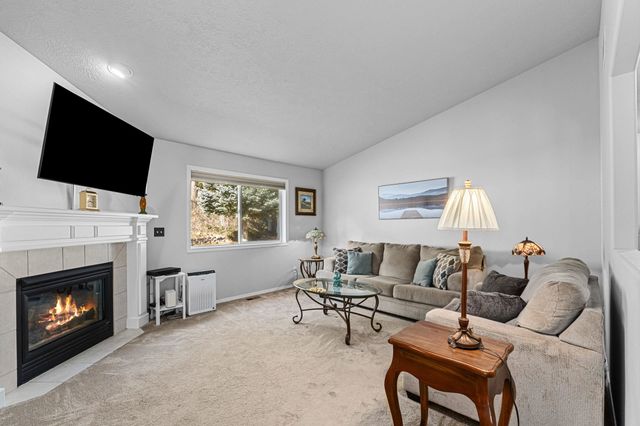 6004 Ruby Way, Nine Mile Falls, WA 99026