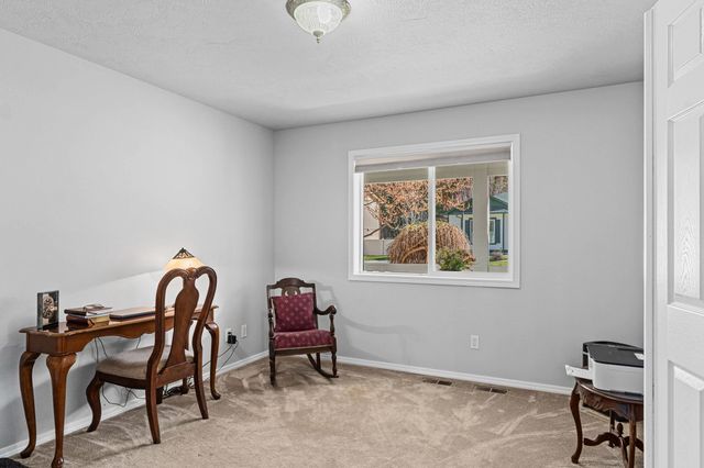 6004 Ruby Way, Nine Mile Falls, WA 99026