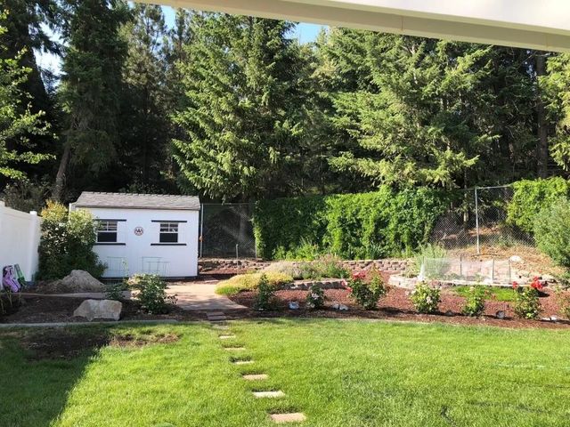 6004 Ruby Way, Nine Mile Falls, WA 99026