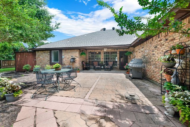 1725 Cordoba Court, Plano, TX 75074