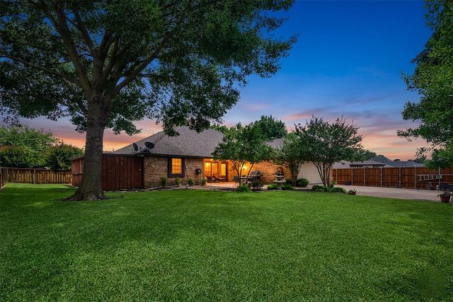 1725 Cordoba Court, Plano, TX 75074