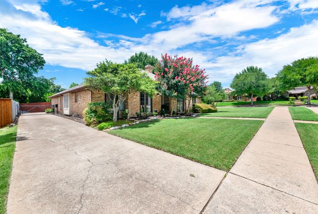 1725 Cordoba Court, Plano, TX 75074