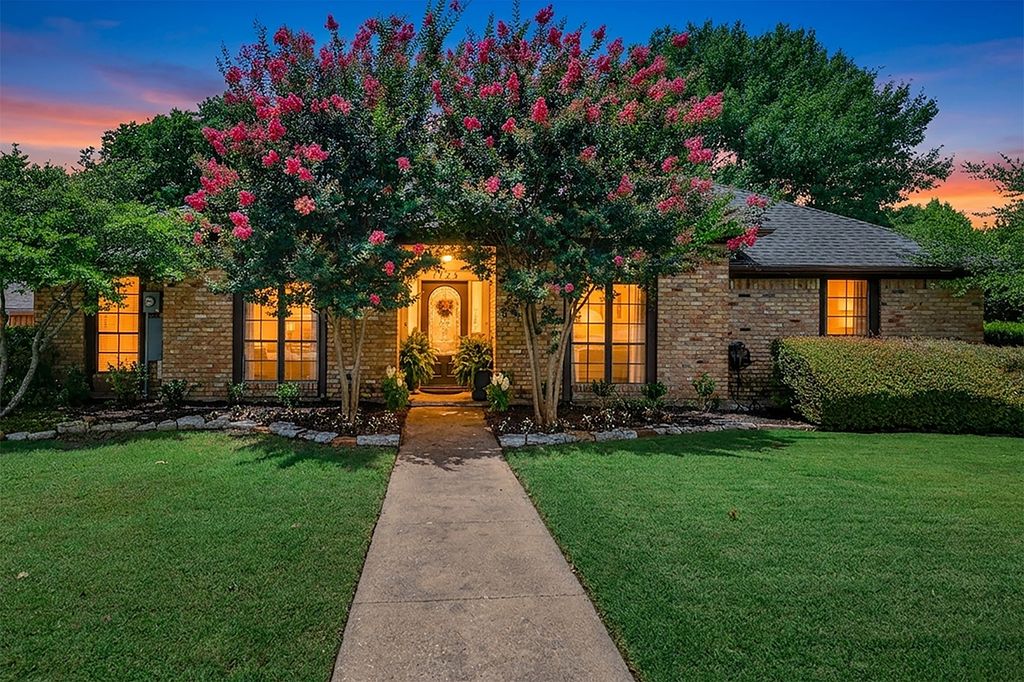 1725 Cordoba Court, Plano, TX 75074