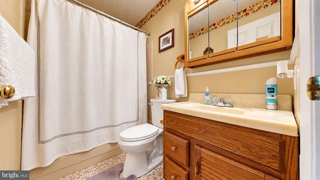 213 LAKE CRYSTALBROOK DR, Little Egg Harbor Twp, NJ 08087