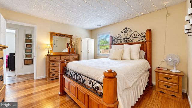 213 LAKE CRYSTALBROOK DR, Little Egg Harbor Twp, NJ 08087