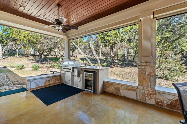 804 Laughing Dog CT, Leander, TX 78641