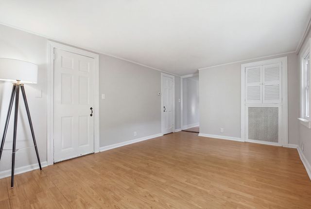 330 Haven St, Reading, MA 01867