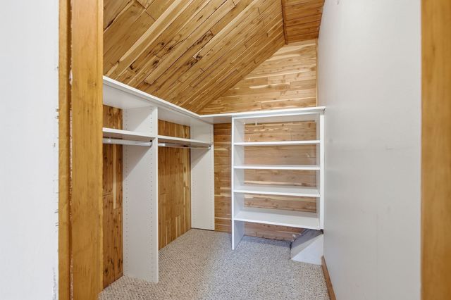 330 Haven St, Reading, MA 01867
