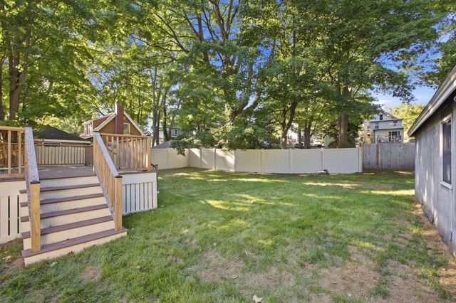 330 Haven St, Reading, MA 01867