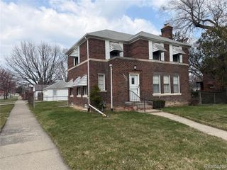 16001 Collingham Drive, Detroit, MI 48205