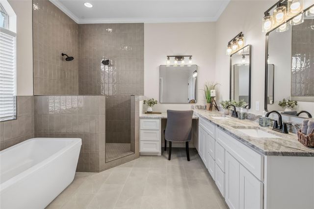 442 Shady Creek Drive, Bryan, TX 77808