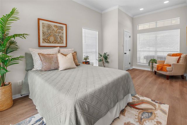 442 Shady Creek Drive, Bryan, TX 77808