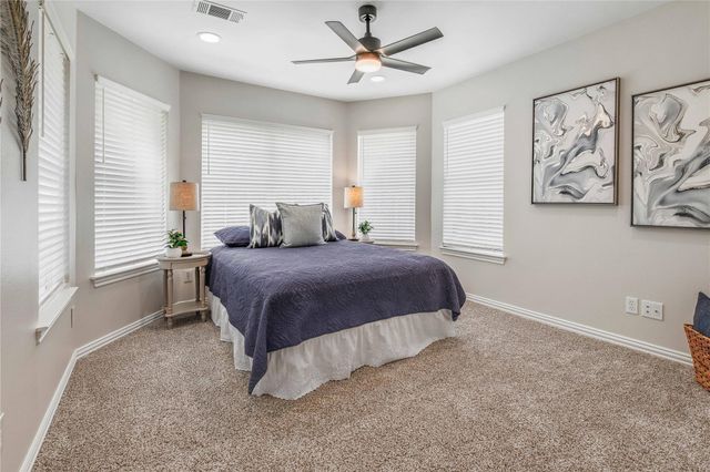 442 Shady Creek Drive, Bryan, TX 77808