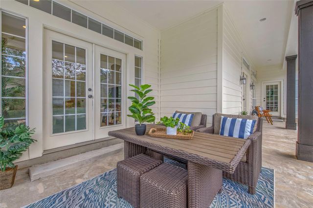 442 Shady Creek Drive, Bryan, TX 77808