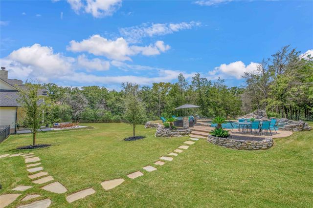 442 Shady Creek Drive, Bryan, TX 77808