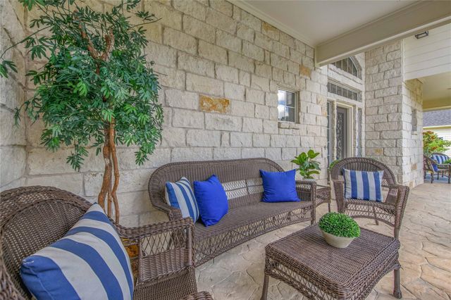 442 Shady Creek Drive, Bryan, TX 77808