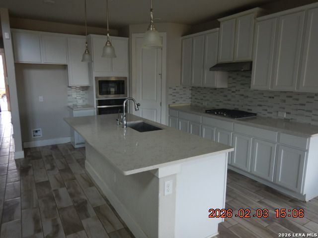 5104 Tupelo Row, San Antonio, TX 78263