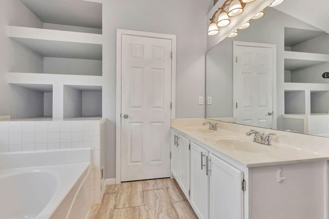 2072 Crown Vetch Drive, Independence, KY 41051
