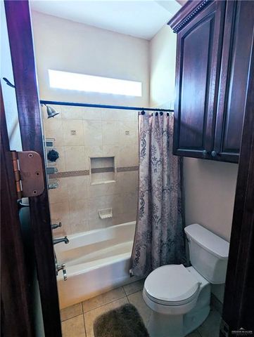 1304 W Fullerton Avenue, Mcallen, TX 78504
