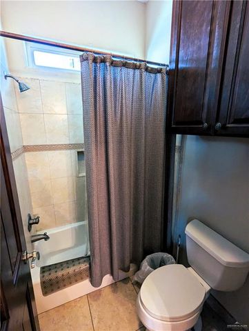 1304 W Fullerton Avenue, Mcallen, TX 78504