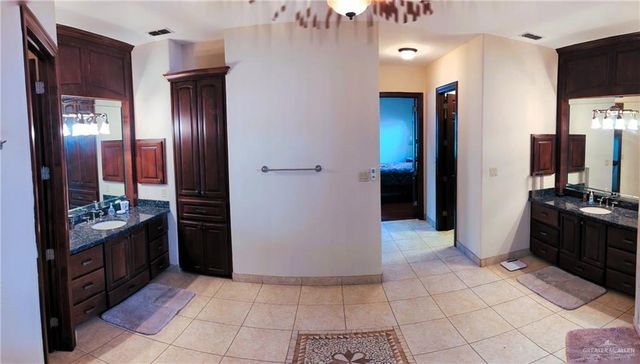1304 W Fullerton Avenue, Mcallen, TX 78504