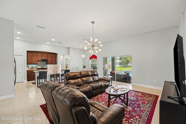 1025 Morgan Circle NE, Palm Bay, FL 32905