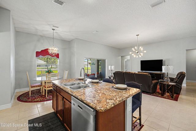 1025 Morgan Circle NE, Palm Bay, FL 32905