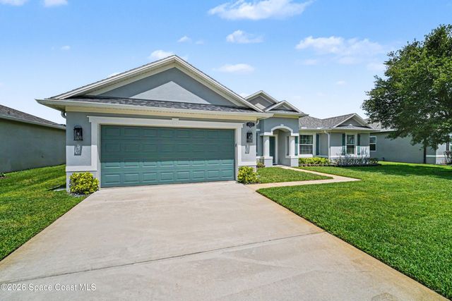 1025 Morgan Circle NE, Palm Bay, FL 32905