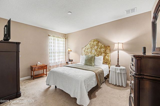 1025 Morgan Circle NE, Palm Bay, FL 32905
