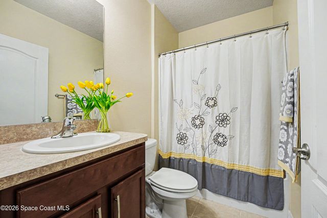 1025 Morgan Circle NE, Palm Bay, FL 32905