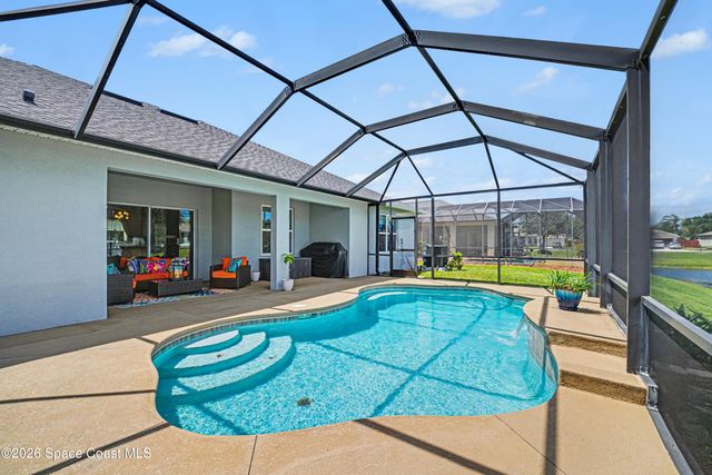 1025 Morgan Circle NE, Palm Bay, FL 32905