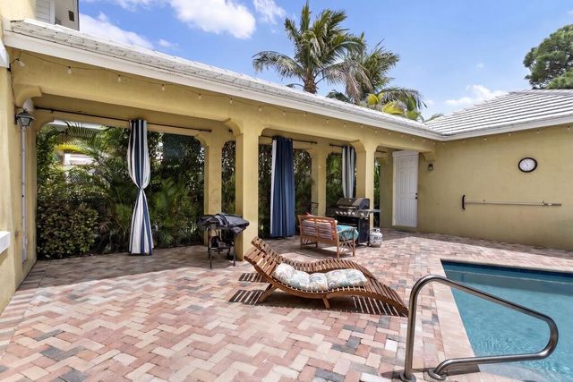 104 Kopsia Drive, Jupiter, FL 33458