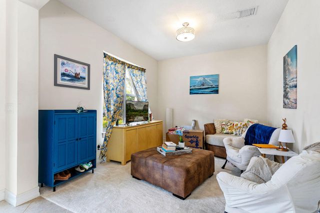 104 Kopsia Drive, Jupiter, FL 33458