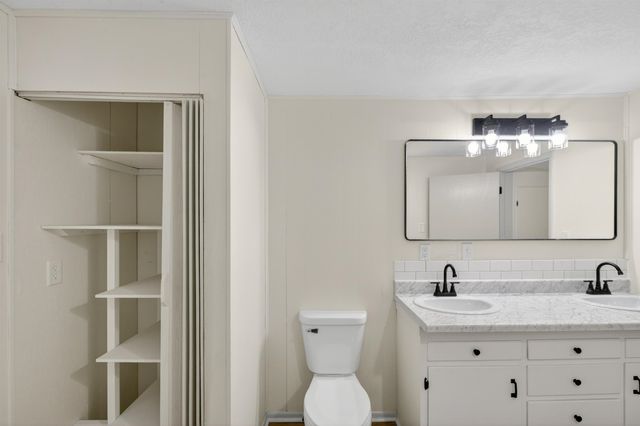 112 N Emporia, El Dorado, KS 67042