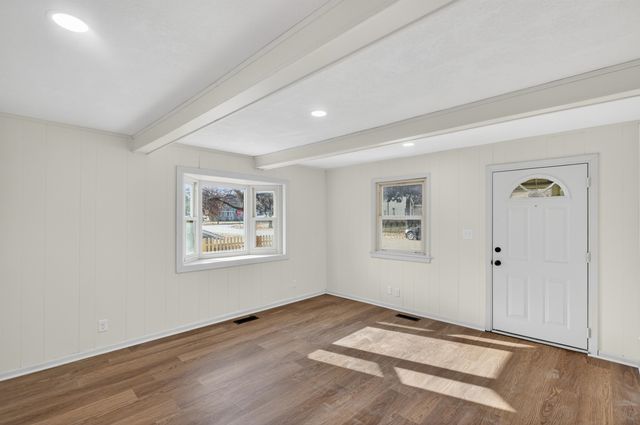 112 N Emporia, El Dorado, KS 67042