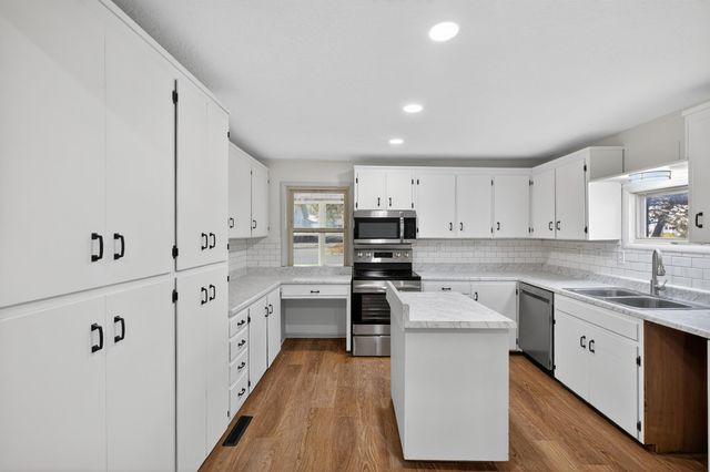 112 N Emporia, El Dorado, KS 67042