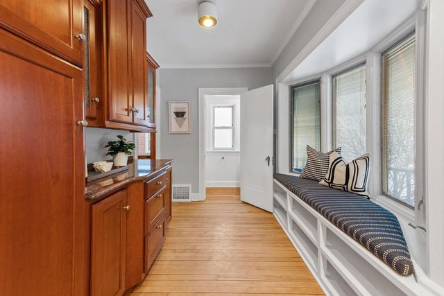 333 E Day AVENUE, Whitefish Bay, WI 53217