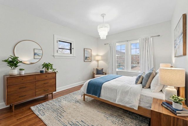 333 E Day AVENUE, Whitefish Bay, WI 53217