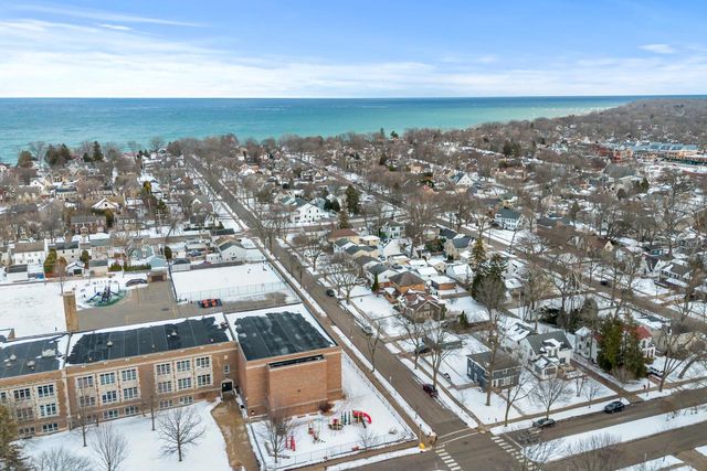 333 E Day AVENUE, Whitefish Bay, WI 53217