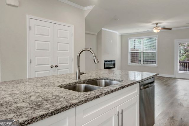 594 Amarante Circle, Lawrenceville, GA 30046