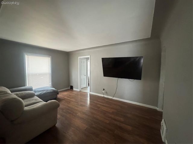 16574 Westbrook Street, Detroit, MI 48219
