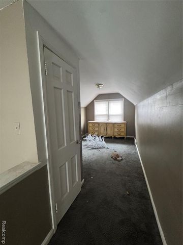 16574 Westbrook Street, Detroit, MI 48219
