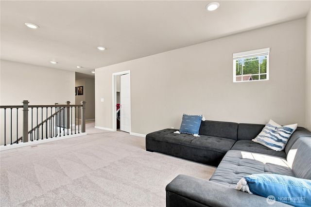 32928 SE stevens Street, Black Diamond, WA 98010