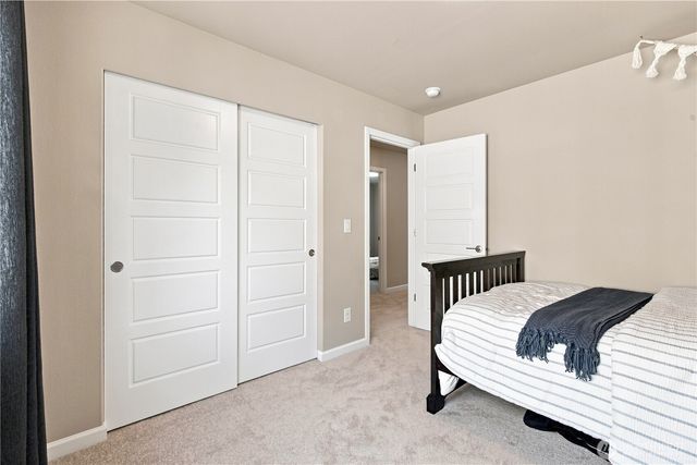 32928 SE stevens Street, Black Diamond, WA 98010