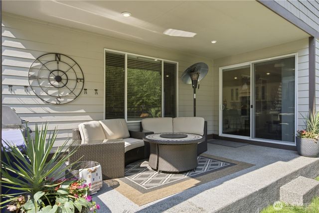 32928 SE stevens Street, Black Diamond, WA 98010