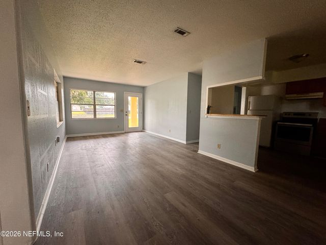 2491 MONTREAL Street, Jacksonville, FL 32233