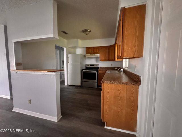 2491 MONTREAL Street, Jacksonville, FL 32233