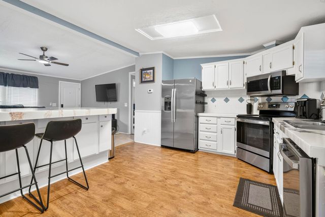 232 Captains Dr., Little River, SC 29566